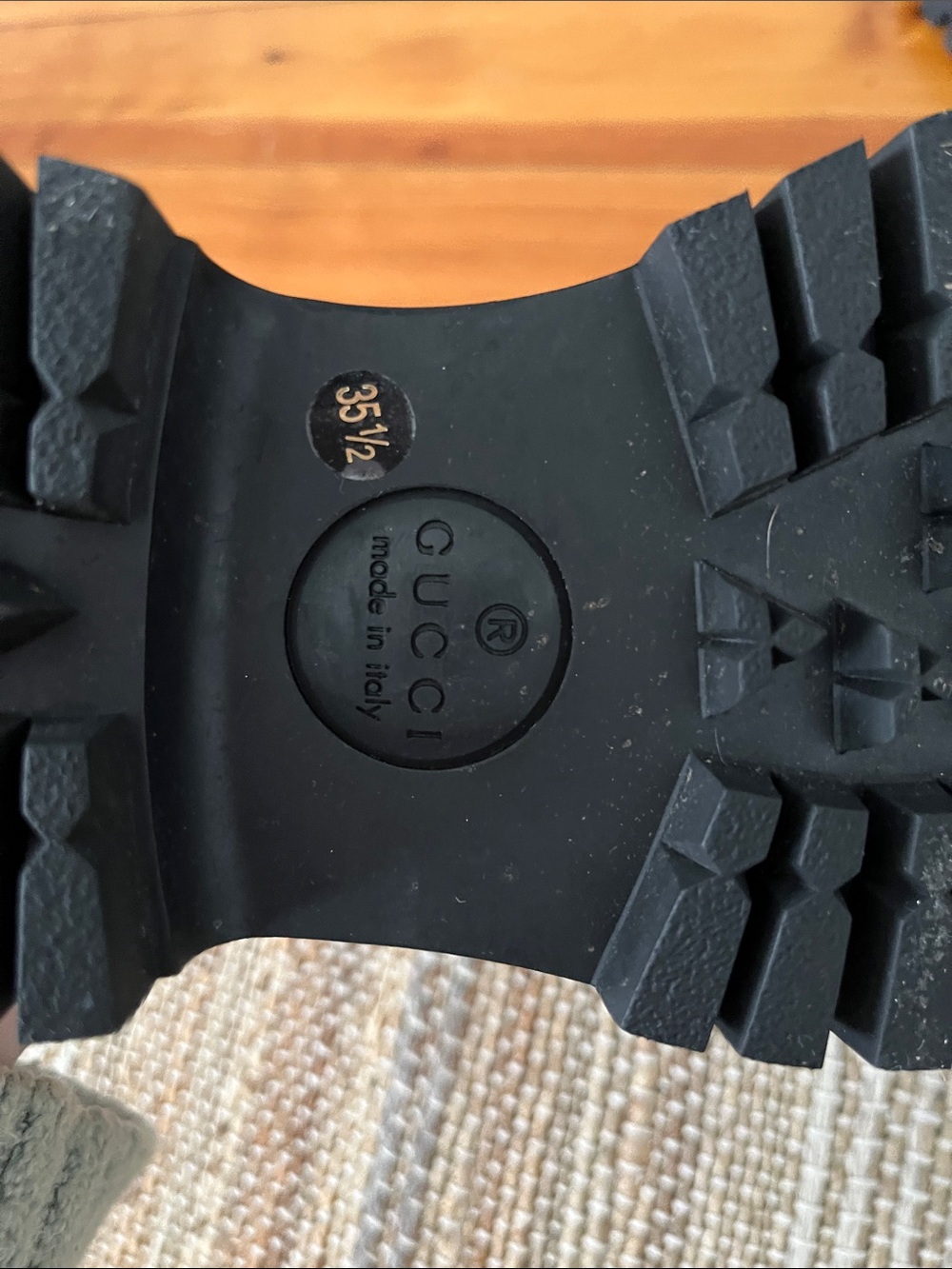 Gucci Black Leather Loafers - Picture 5 of 5